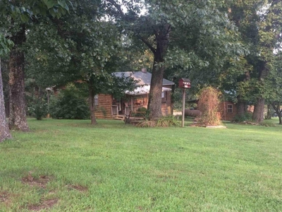 Commercial Cabins Rentals in the Ozarks - image 4