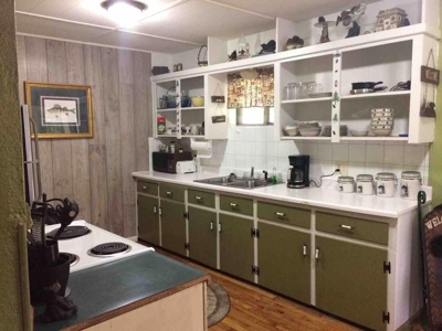 Commercial Cabins Rentals in the Ozarks - image 29