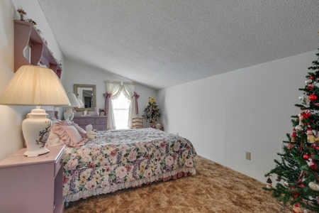 Country Home with Investment Property for Sale in Tennessee - image 22