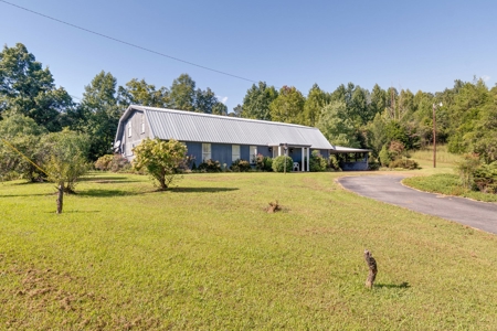 Country Home with Investment Property for Sale in Tennessee - image 2