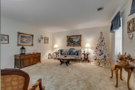 Country Home with Investment Property for Sale in Tennessee - image 6