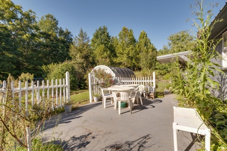 Country Home with Investment Property for Sale in Tennessee - image 30