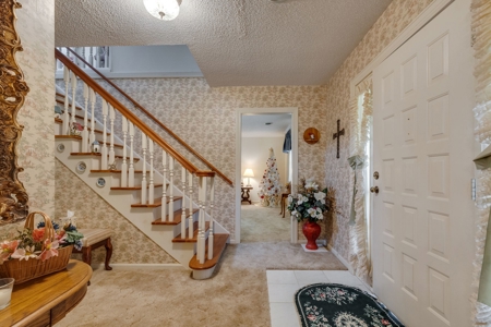 Country Home with Investment Property for Sale in Tennessee - image 5