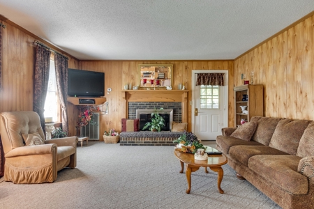 Country Home with Investment Property for Sale in Tennessee - image 13