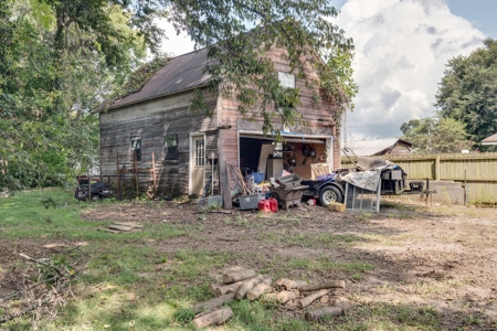 Historic Home in Town for Sale in Mount Pleasant, Tennessee - image 26