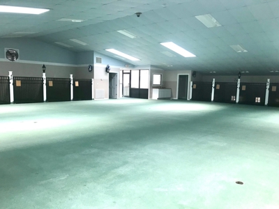 Building with 10 acreage For sale in Missouri - image 9