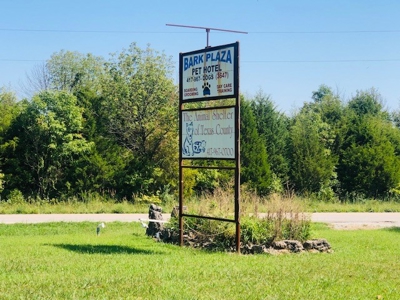 Building with 10 acreage For sale in Missouri - image 4