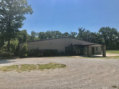 Building with 10 acreage For sale in Missouri - image 37