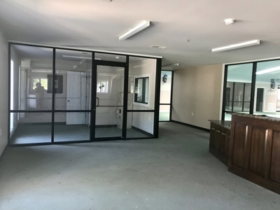 Building with 10 acreage For sale in Missouri - image 17