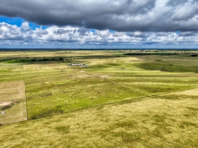 Land for sale in Bertram Texas, County rd 211 - image 11