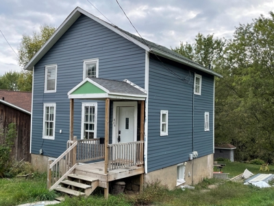 Fixer Upper for sale in Galena - image 1
