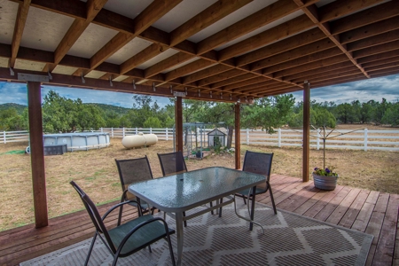 Large Home with Large Workshop / Garage For sale, Has Well - image 39