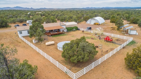 Large Home with Large Workshop / Garage For sale, Has Well - image 4