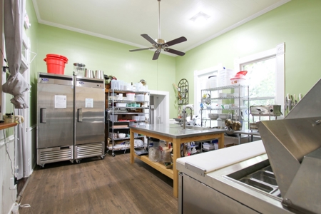 Historic Home Converted to Commercial Restaurant/Cafe in FL - image 12