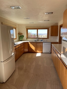 Beautiful 2439 sq.ft 3bed/2bath home with 58.3 +/- acres. - image 2