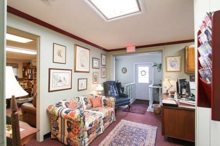 Professional Office Building For Sale in Jasper, FL - image 21