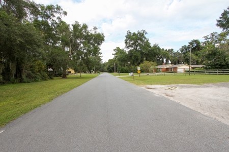 Professional Office Building For Sale in Jasper, FL - image 3