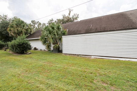 Professional Office Building For Sale in Jasper, FL - image 15