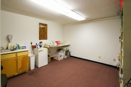 Professional Office Building For Sale in Jasper, FL - image 6