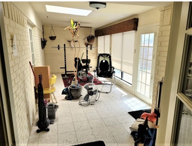 New Listing! - image 5