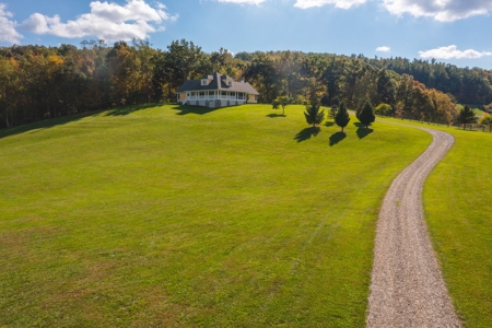 Stunning Custom Built Home for Sale in Copper Hill VA! - image 2