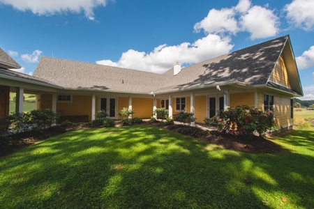 Stunning Custom Built Home for Sale in Copper Hill VA! - image 3