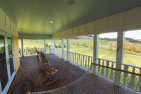 Stunning Custom Built Home for Sale in Copper Hill VA! - image 25