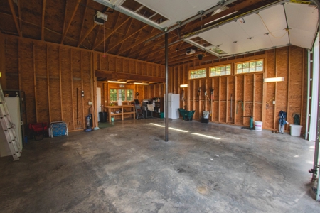 Stunning Custom Built Home for Sale in Copper Hill VA! - image 29