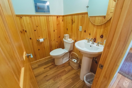 Stunning Custom Built Home for Sale in Copper Hill VA! - image 17