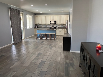 Peoria, Arizona Home for Sale with Pool! - image 7
