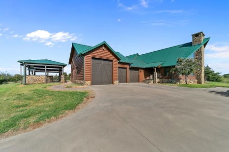 Ranch For Sale Horse Facility Hunting Land Bowie Texas - image 37