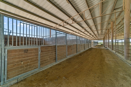 Ranch For Sale Horse Facility Hunting Land Bowie Texas - image 41
