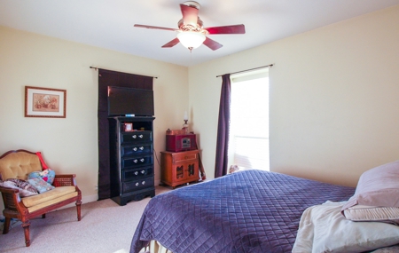 Barndominium on Acreage For Sale in Texas - image 48