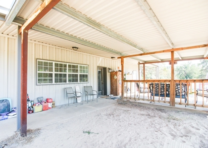Barndominium on Acreage For Sale in Texas - image 21