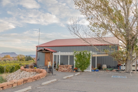 Colorado Whitewater Hill Vineyards and Winery For Sale - image 9