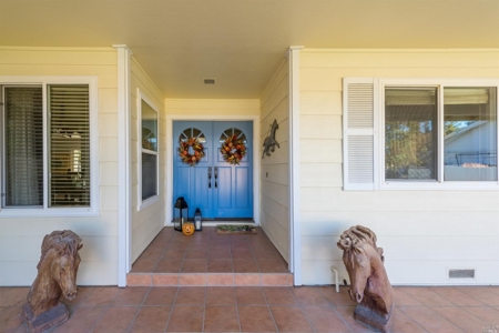 Single Story Dixon, California Homes For Sale - image 7
