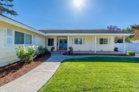 Single Story Dixon, California Homes For Sale - image 6