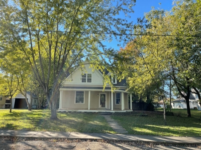 Built In 1890, Remodeled In 2021: - image 3