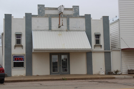 Newell Sd Prime Commercial Property For Sale At Auction - image 1