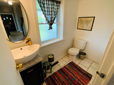 Historic Home - Beautiful Farm - Great Location in Missouri - image 30
