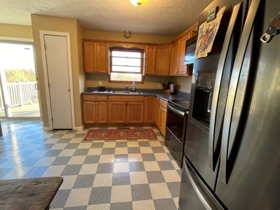 Beallsville OH Bi-Level home on 12+ Acres For Sale - image 5