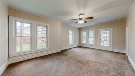 Home in Town with Apartment for Sale in Columbia, Tennessee - image 4