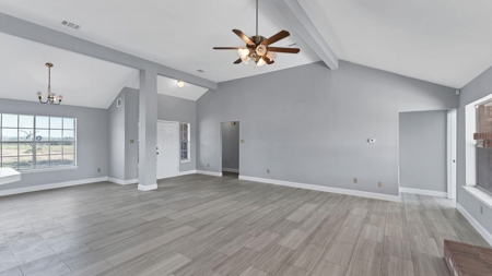 Beautiful Home on 13 Acres - image 8