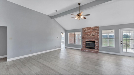 Beautiful Home on 13 Acres - image 5