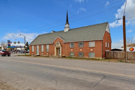Large Building on Main Intersection For Sale in Paul, ID - image 29