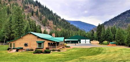 Montana Mountain Retreat - image 37