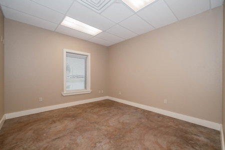 Commercial Building For Sale Gregg County, Texas - image 9
