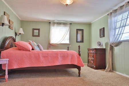 Charming Home In Suwannee Florida! - image 20