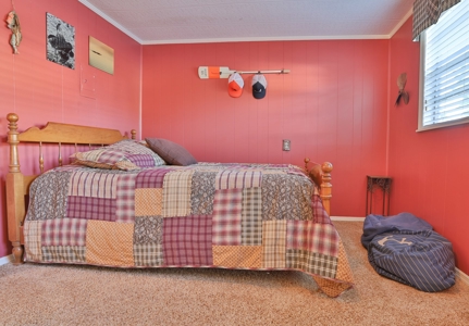 Charming Home In Suwannee Florida! - image 29