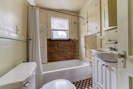 Apartments For Sale In Hobart, Oklahoma - image 12